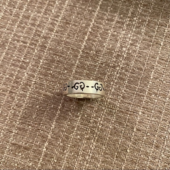 Gucci Ghost Ring In Sterling Silver w/ box and dust bag - Picture 3 of 4